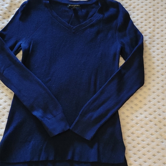 NAVY V-SHAPE PULLOVER - Picture 4 of 7